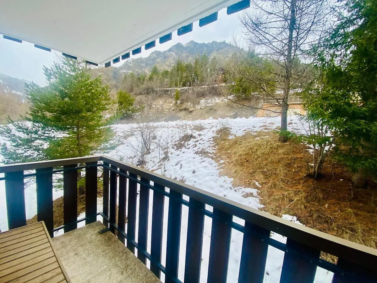 Mountain-Style Studio, Lake, Skiing Allos